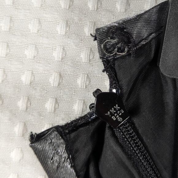 Simco Formalwear 2 Metallic Silver Maxi Skirt Satin Shiny Evening Party Y2K - Picture 7 of 7